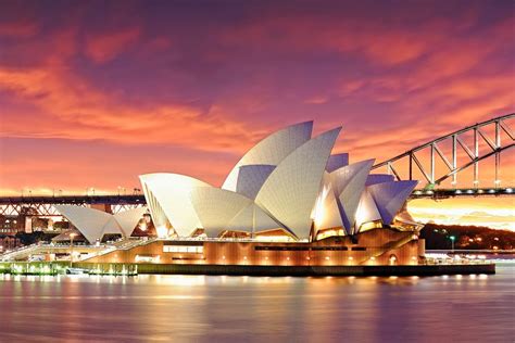 Sydney .